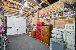 Photo 33- click for photo gallery
